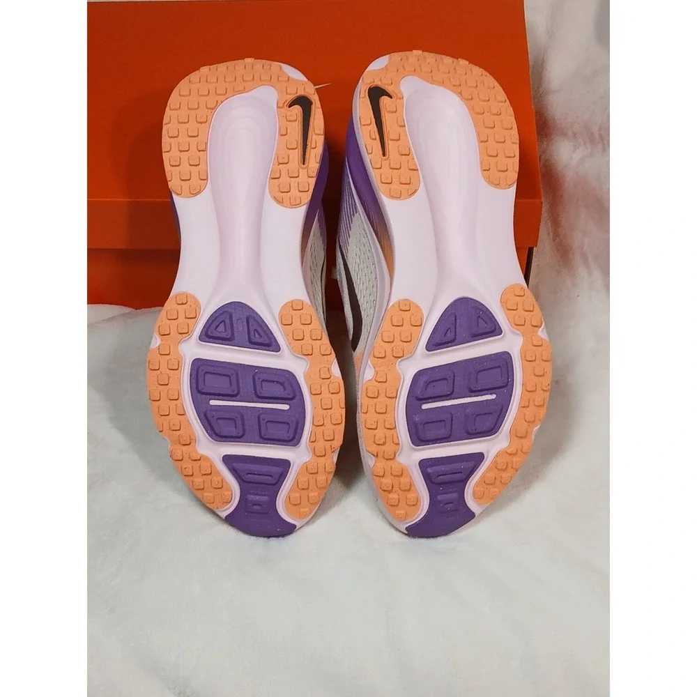 New Women's Nike Vomero 18 Chalk Tattoo Pink Foam HM6804-113 Size 8
